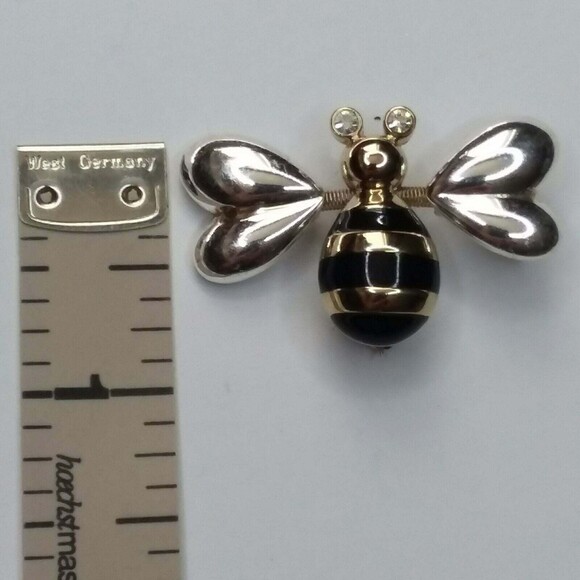 Trembler bee brooch pin bug insect gold silver black nature enamel fairy cottage - Picture 5 of 6